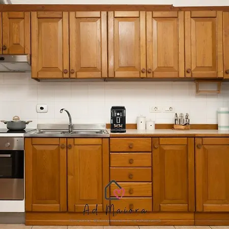 The Ecohouse With Private Parking Space Apartment
