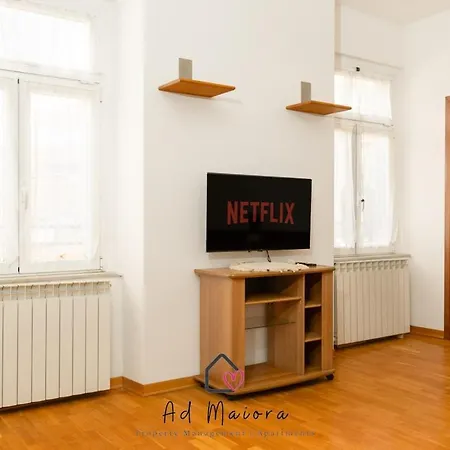 Apartment The Ecohouse With Private Parking Space